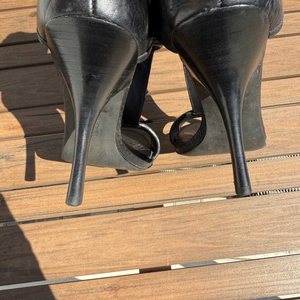 Tory Burch Heels Black Size 7.5 Torben Tumbled Rhino Leather Peep Toe‎ - Picture 11 of 11